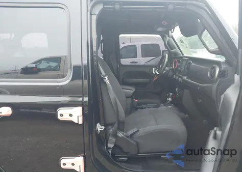 2021 Jeep Wrangler Unlimited Sport 4X4 z USA, uszkodzony, nr VIN 1C4HJXDGXMW820203